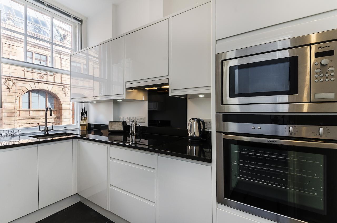 Knightsbridge Apartment London Room photo